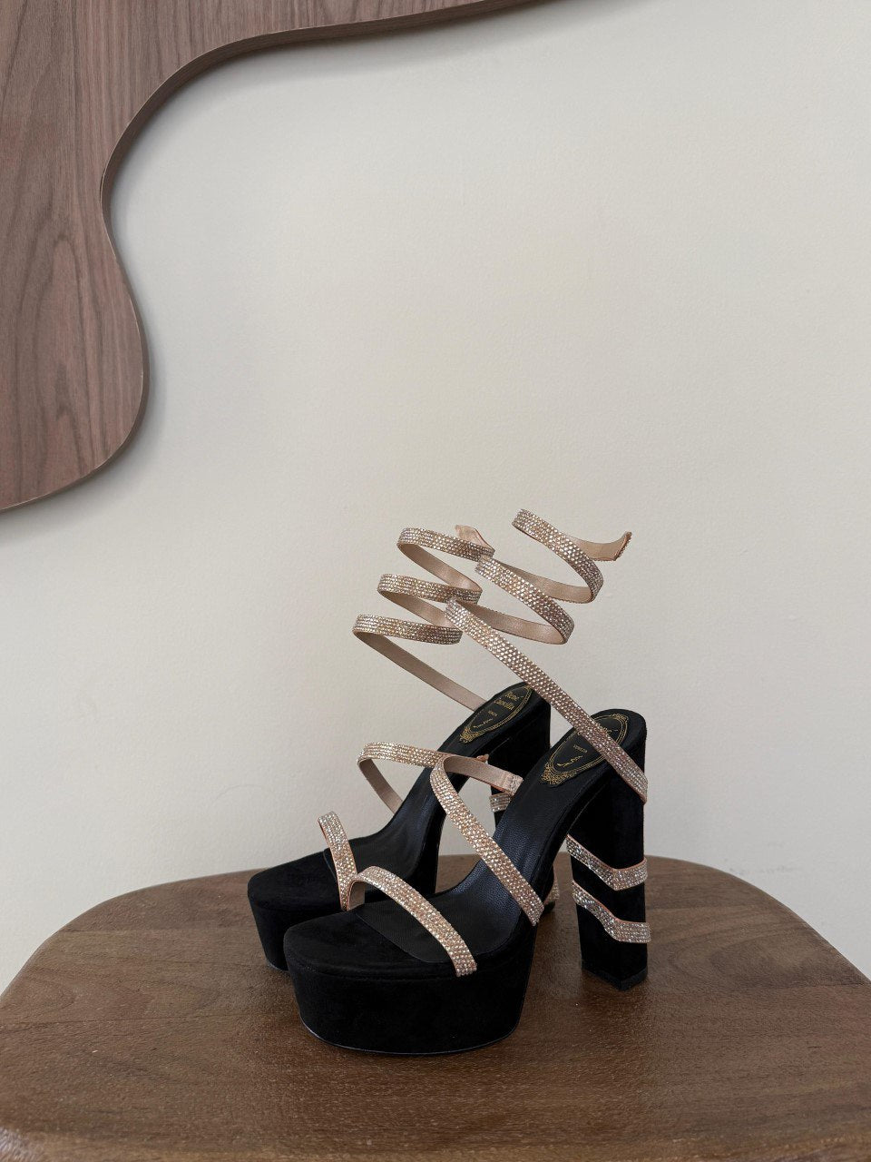 AQUAZZURA