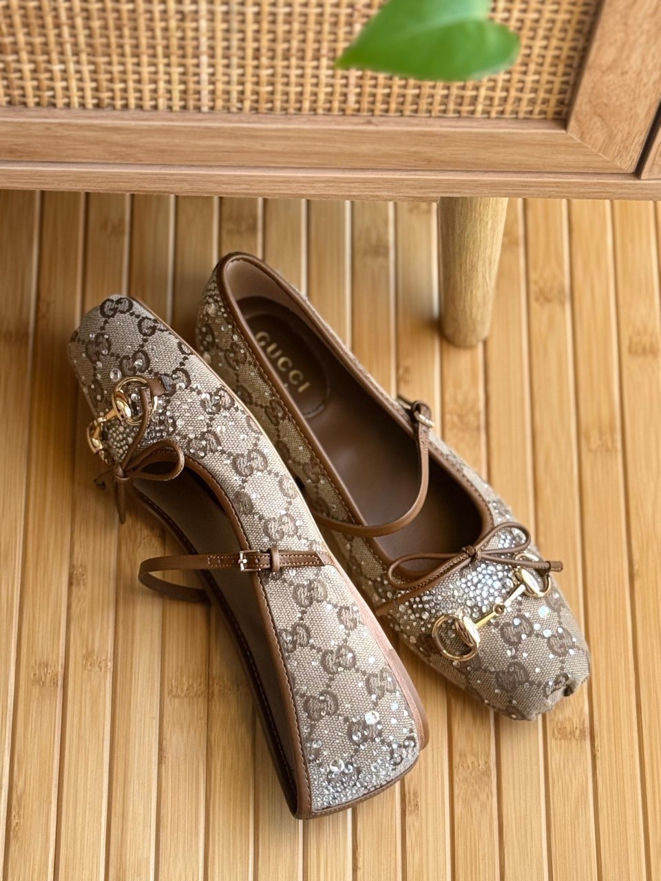 GUCCI
