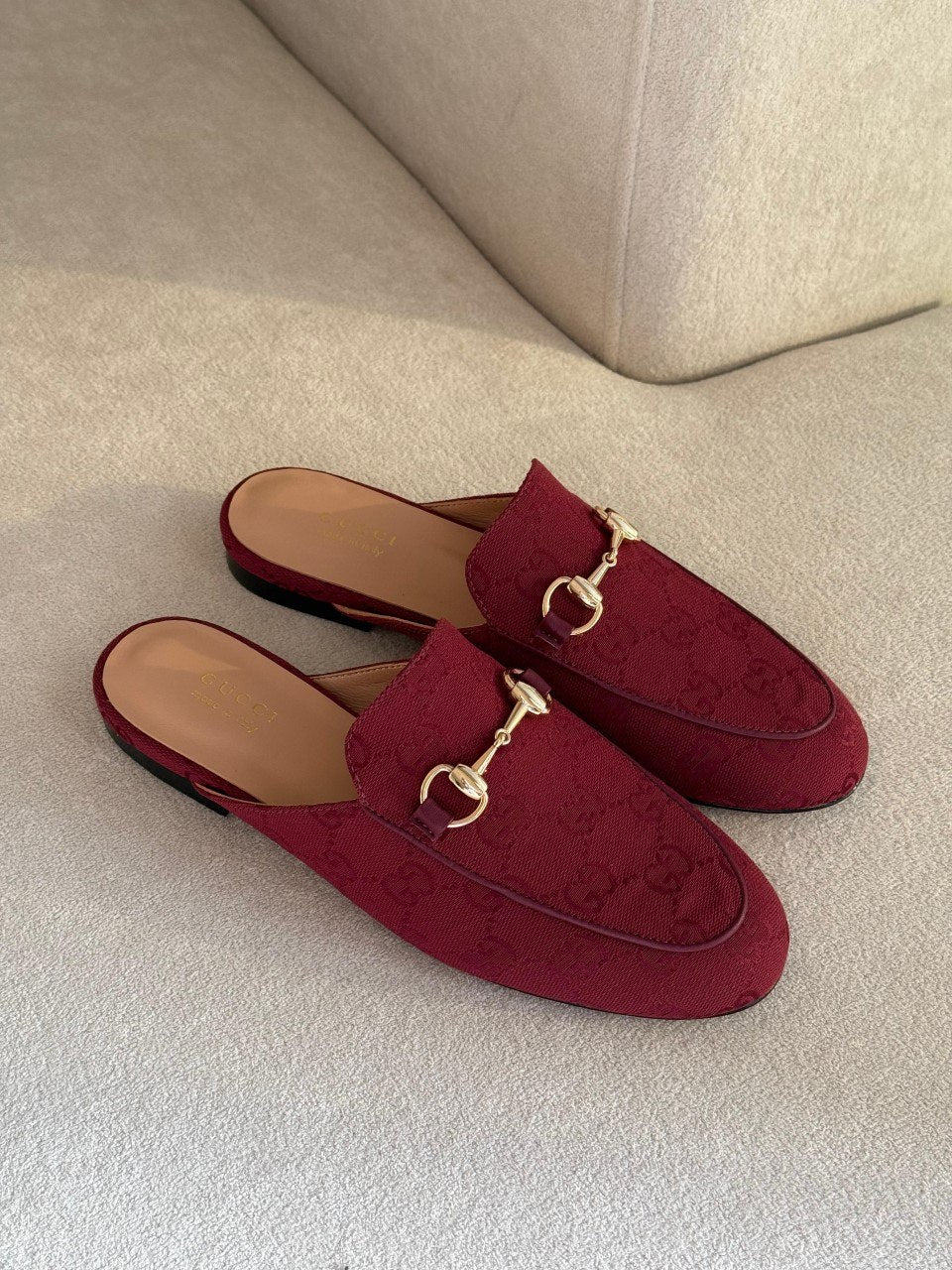 GUCCI