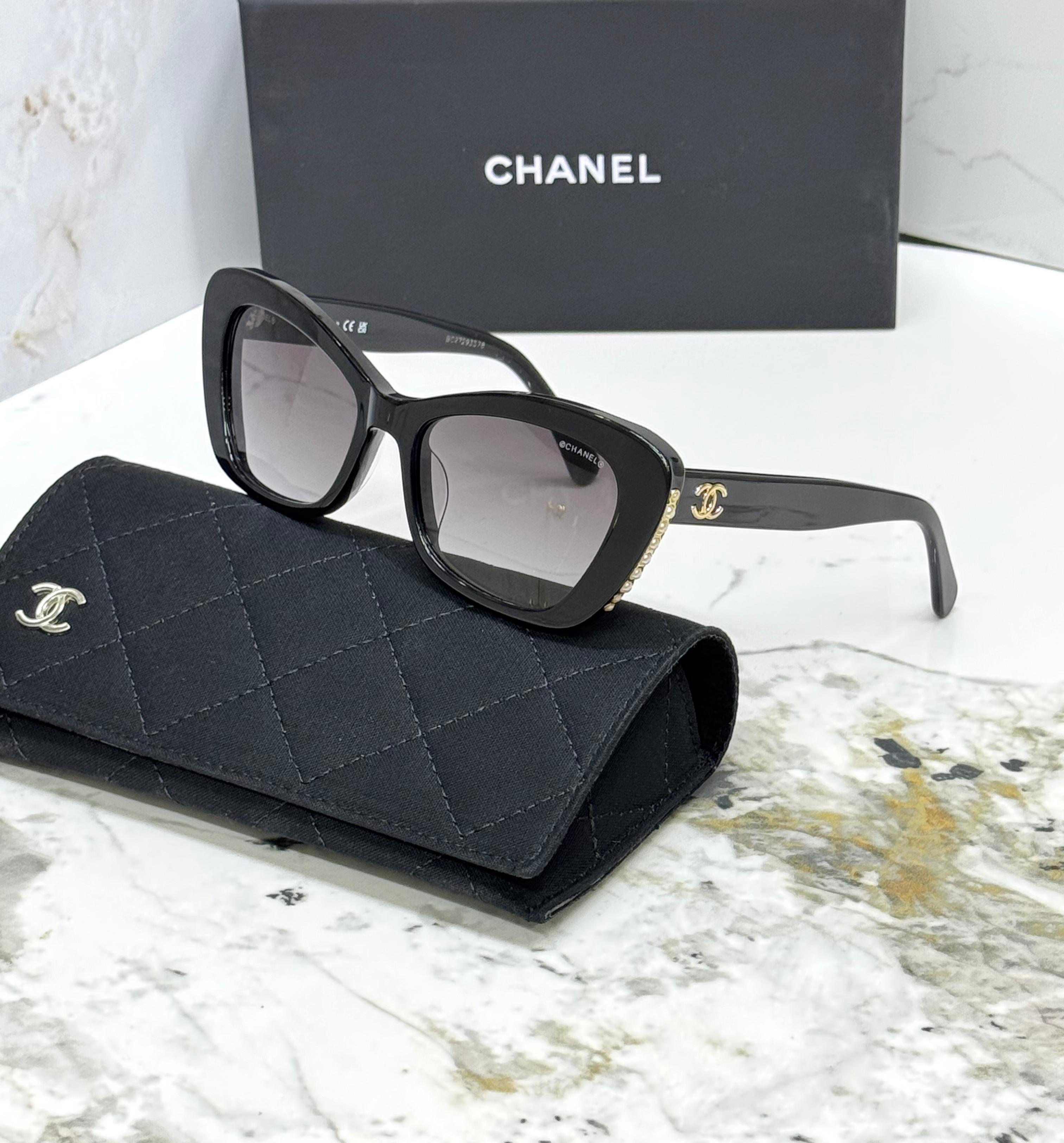 CHANEL