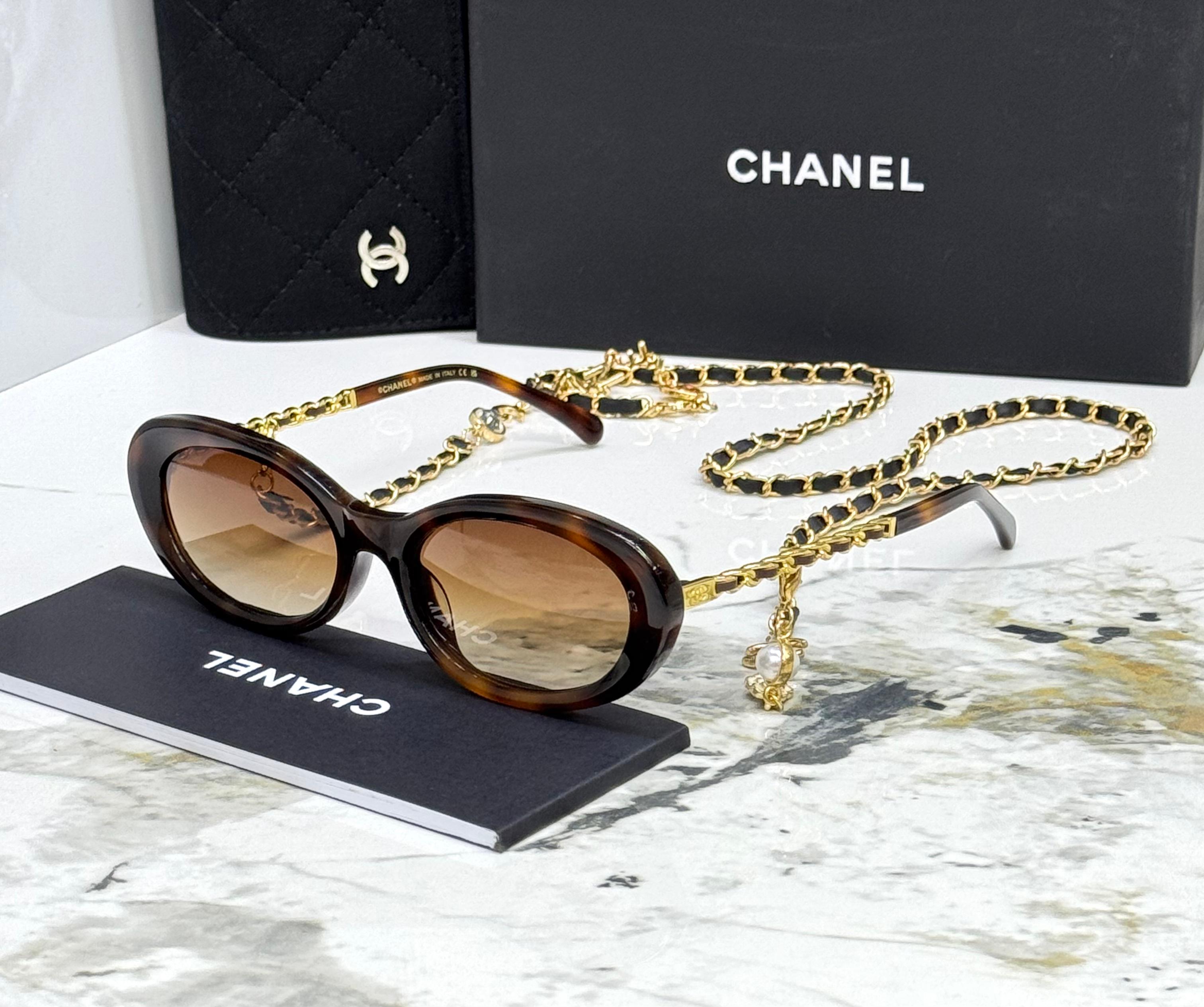 CHANEL