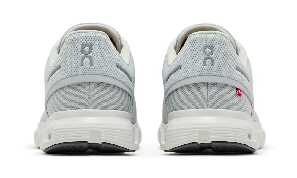 On Cloud 6 'Glacier White'