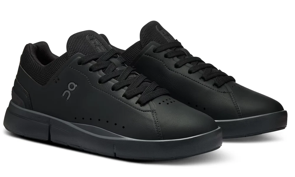 On Running The Roger Advantage 'All Black'