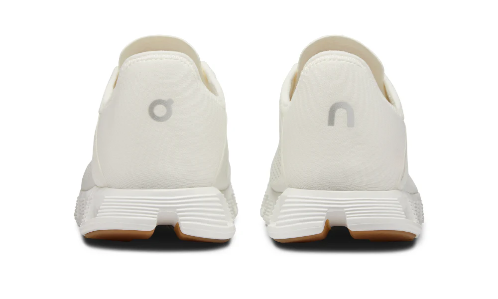 On Cloud 5 Coast "Undyed-White | White"