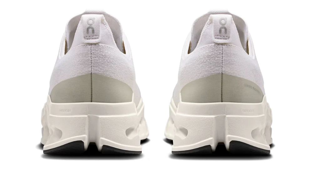 On Cloudsurfer Max 'White | White'