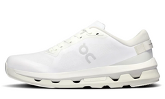On Cloudzone 'Triple White'
