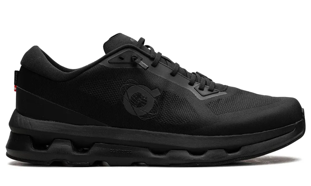 On Running Cloudzone "Kith Black"